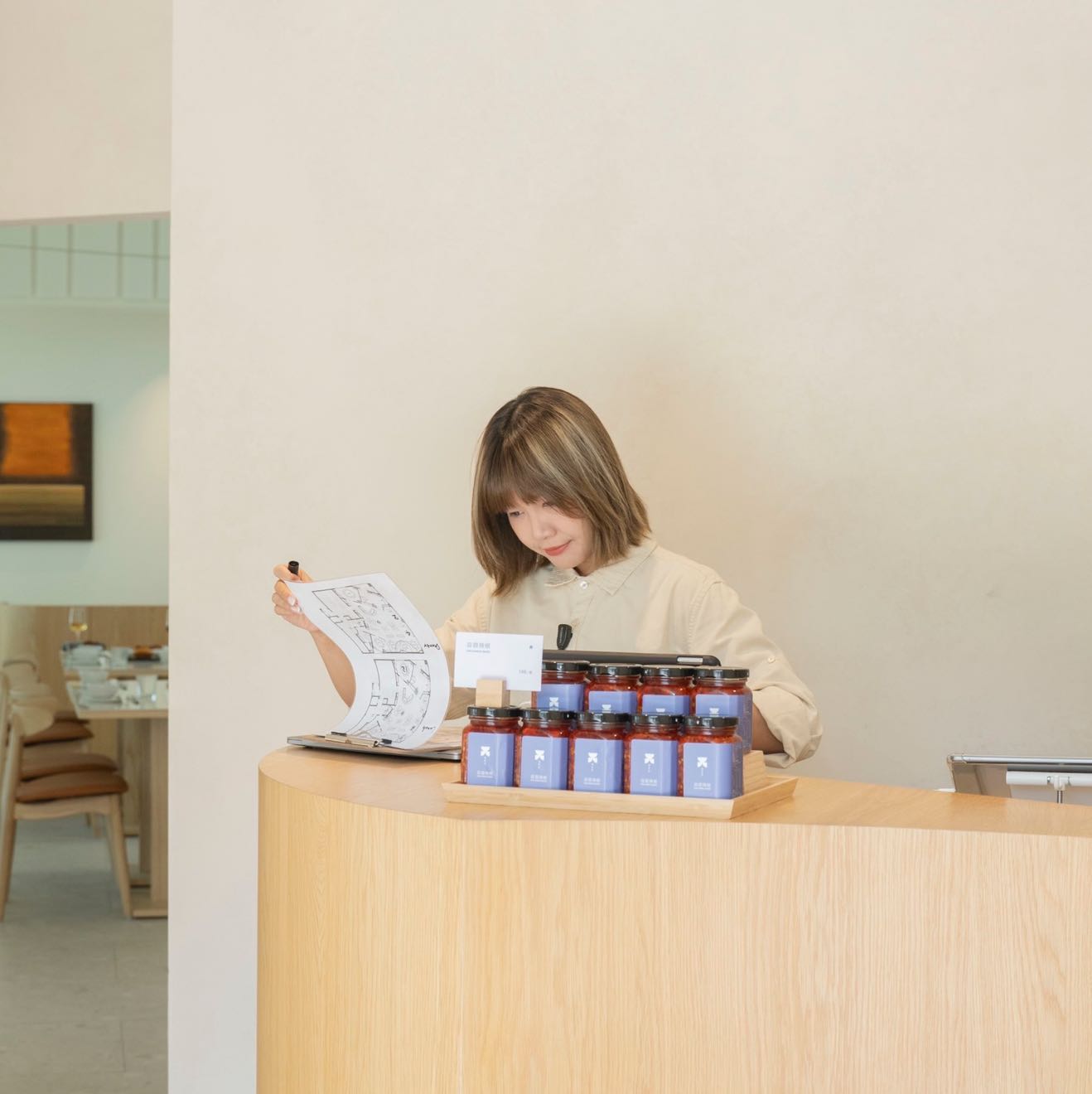 【炆 WÉN 客家餐廳】（時薪220）外場計時人員｜歡迎無經驗